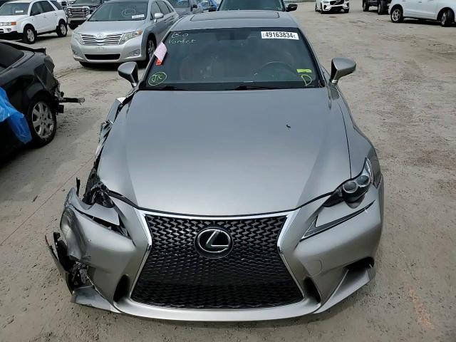 2016 Lexus IS - Image 11