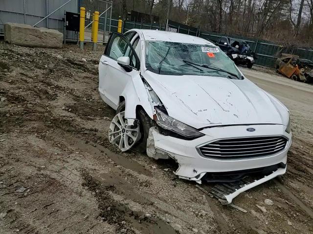 2019 Ford Fusion Se VIN: 3FA6P0LU1KR168923 Lot: 53431955