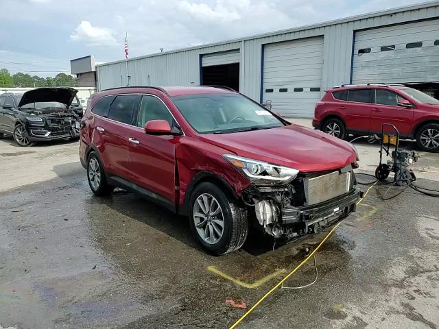 2017 Hyundai Santa Fe Se VIN: KM8SMDHF8HU252673 Lot: 54665045