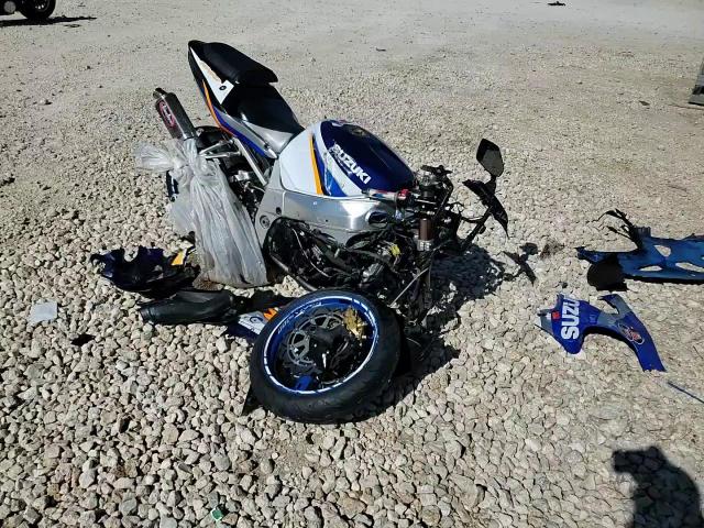 2002 Suzuki Gsx-R1000 VIN: JS1GT74A422107944 Lot: 51580145