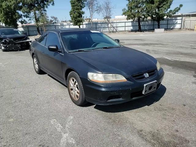 2001 Honda Accord Ex VIN: 1HGCG22551A022831 Lot: 52011585