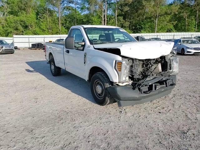 2019 Ford F250 Super Duty VIN: 1FTBF2A68KEC65664 Lot: 52340065