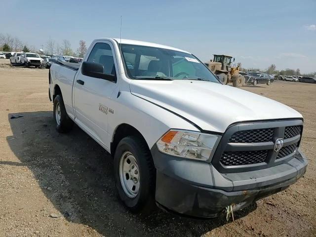 2018 Ram 1500 St VIN: 3C6JR6AG6JG324390 Lot: 54207155