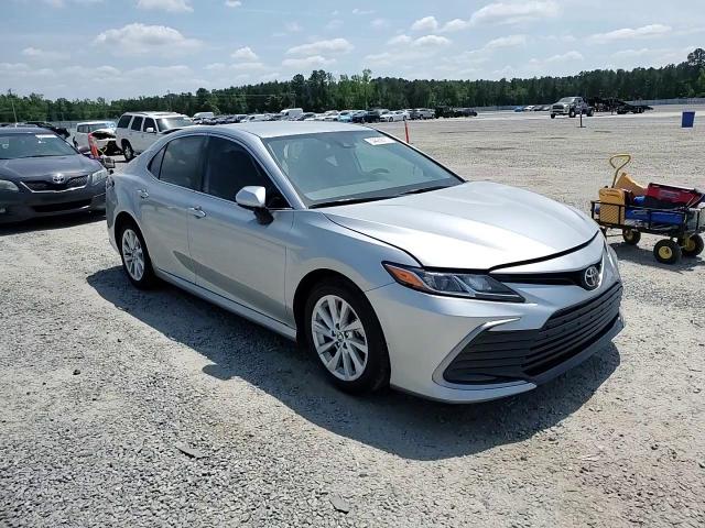 2022 Toyota Camry Le VIN: 4T1C11AK3NU692525 Lot: 54426675