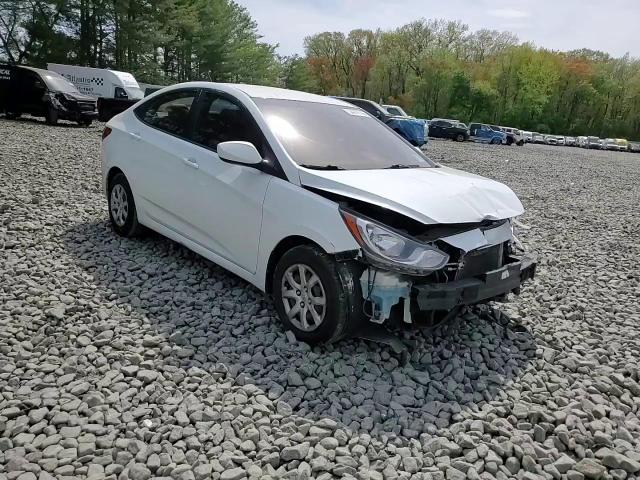 2013 Hyundai Accent Gls VIN: KMHCT4AEXDU477373 Lot: 54676745