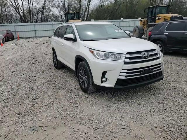2019 Toyota Highlander Se VIN: 5TDJZRFH6KS623523 Lot: 54888235