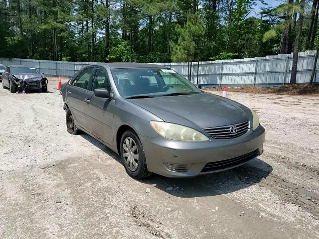 2005 Toyota Camry Le VIN: 4T1BE32KX5U638469 Lot: 53885385