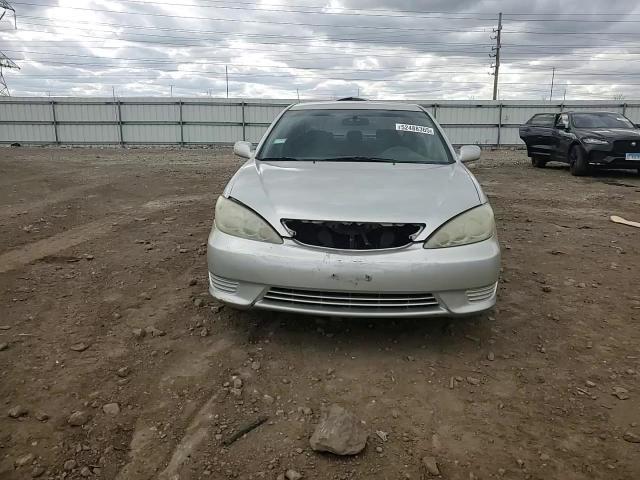 2005 Toyota Camry Le VIN: 4T1BE32K55U571232 Lot: 52488365