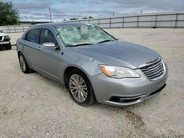 2013 Chrysler 200 Limited VIN: 1C3CCBCG6DN595412 Lot: 51170385