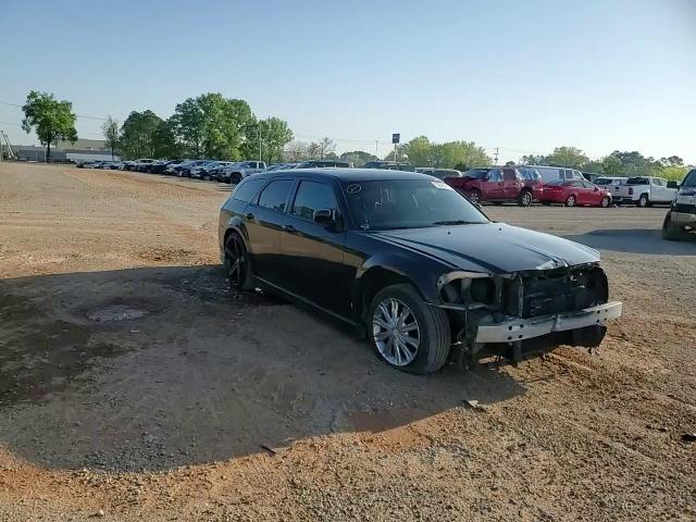 2005 Dodge Magnum R/T VIN: 2D8GV58205H550371 Lot: 52808415