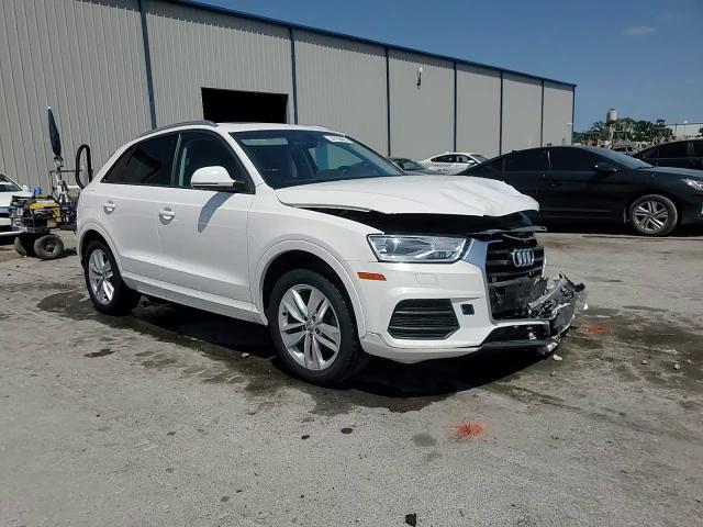 2017 Audi Q3 Premium VIN: WA1BCCFS7HR014683 Lot: 54739465