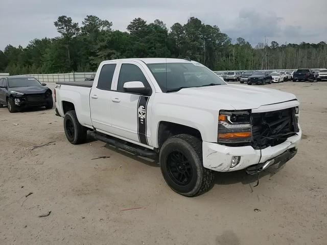2017 Chevrolet Silverado K1500 Lt VIN: 1GCVKREC1HZ129010 Lot: 53289875