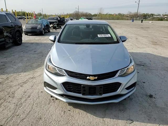 2017 Chevrolet Cruze Lt VIN: 1G1BE5SM8H7209604 Lot: 53510975