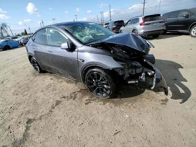 2023 Tesla Model Y VIN: 7SAYGAEE9PF958982 Lot: 53562925