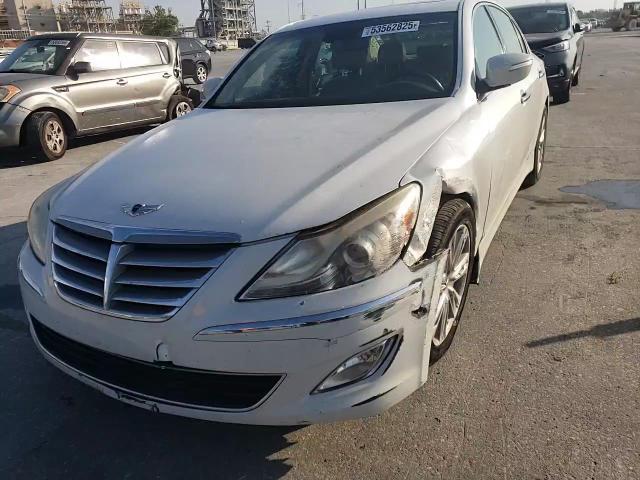 2013 Hyundai Genesis 3.8L VIN: KMHGC4DD5DU246546 Lot: 53562825