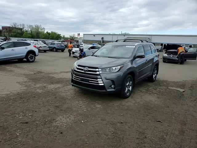 2019 Toyota Highlander Limited VIN: 5TDDZRFH0KS992455 Lot: 54707655