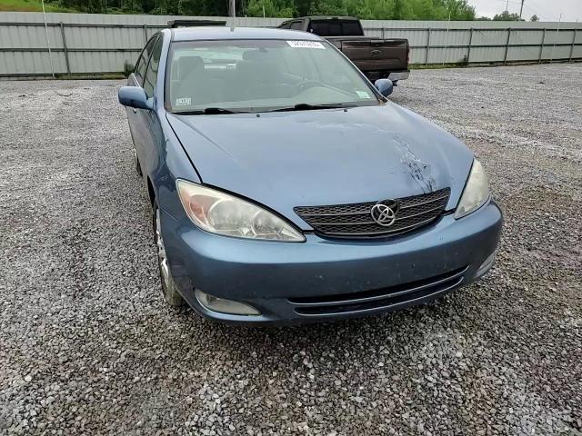 2004 Toyota Camry Le VIN: 4T1BE30K94U924346 Lot: 52570255