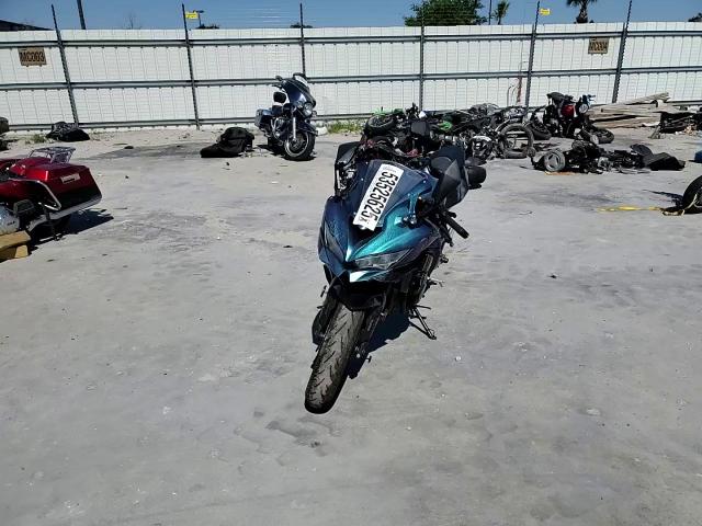 2024 Kawasaki Zx400 P VIN: ML5ZXCP12RDA2002 Lot: 53525625
