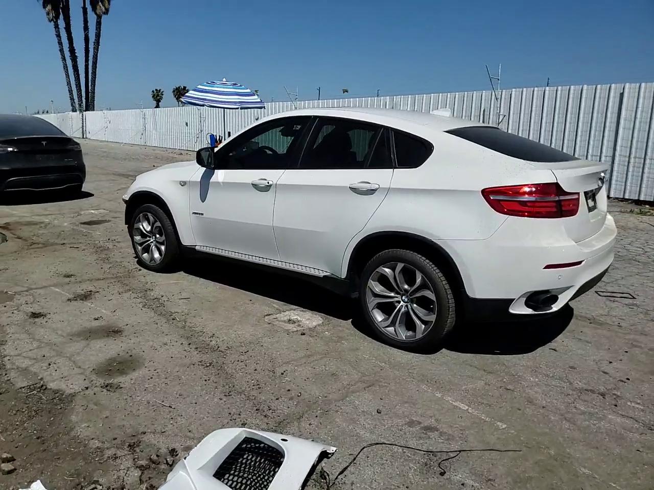 Фото: 5UXFG2C58DL784486