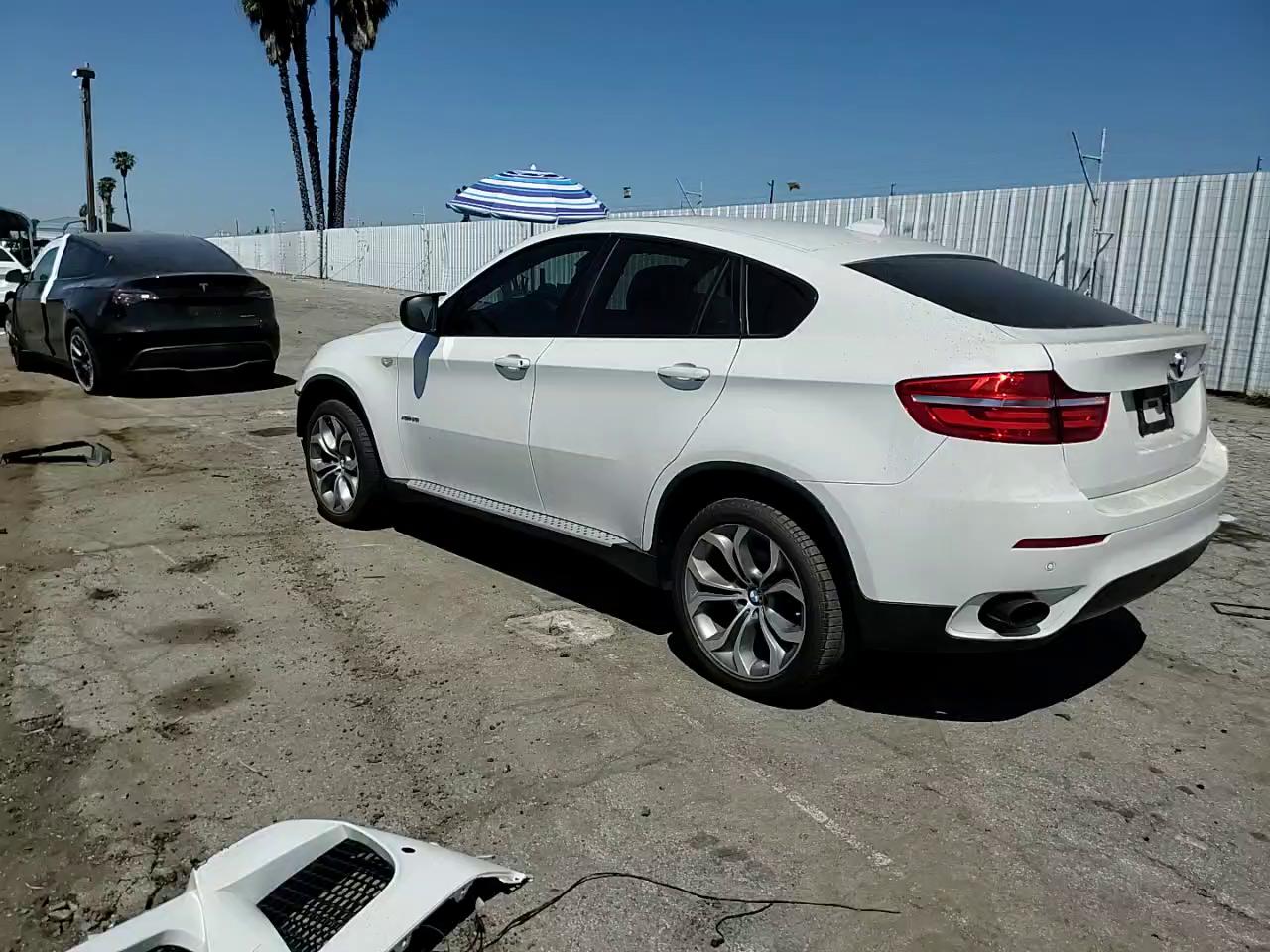 Фото: 5UXFG2C58DL784486