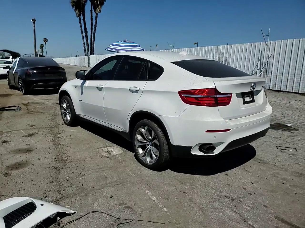 Фото: 5UXFG2C58DL784486