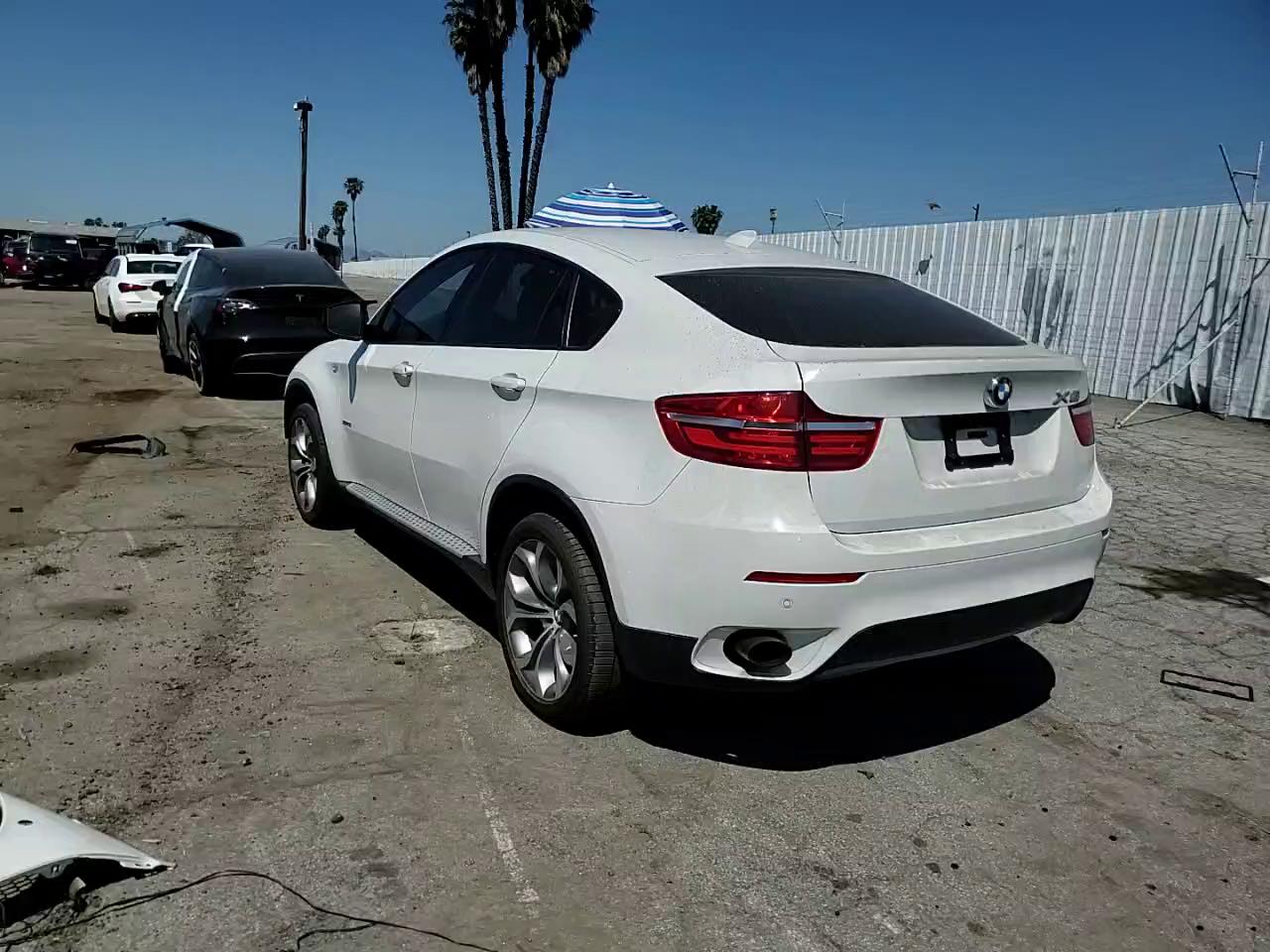 Фото: 5UXFG2C58DL784486