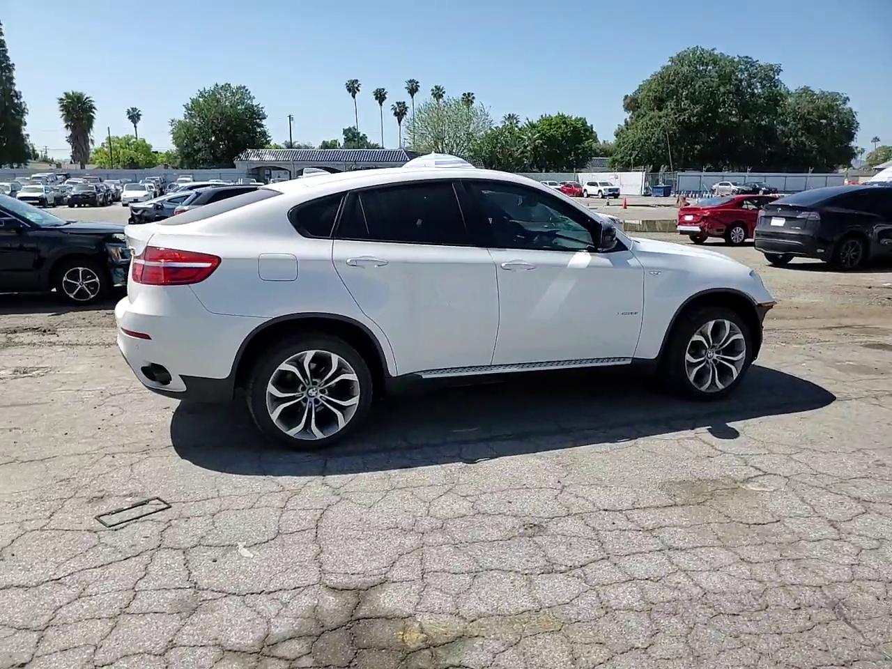 Фото: 5UXFG2C58DL784486