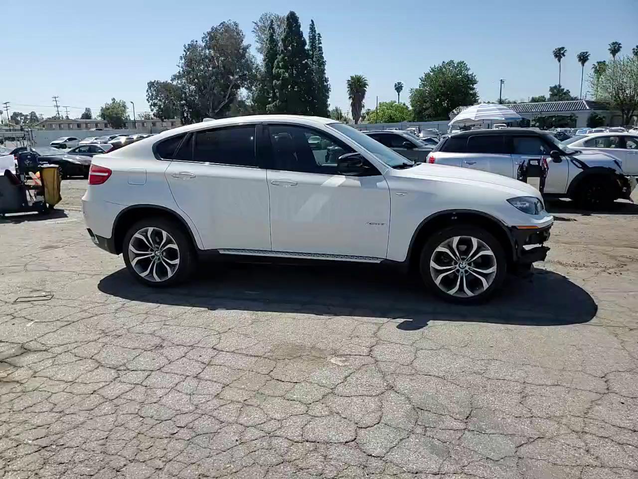 Фото: 5UXFG2C58DL784486