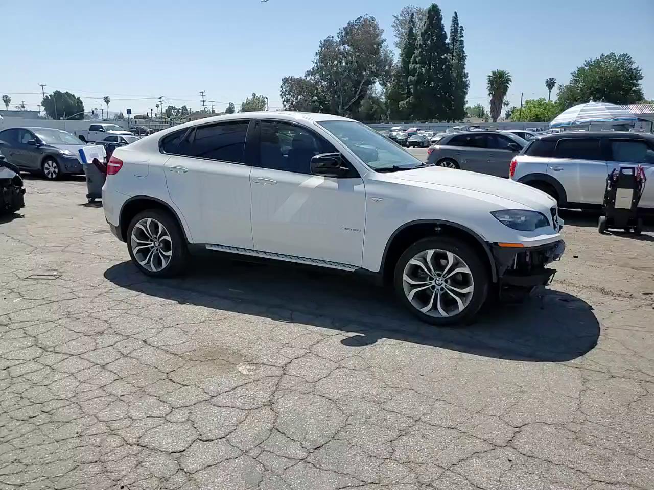 Фото: 5UXFG2C58DL784486