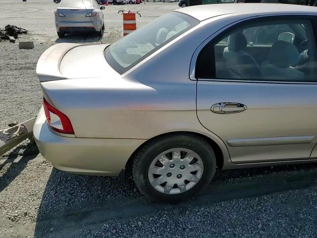2004 Kia Optima Lx VIN: KNAGD126845321753 Lot: 53864095
