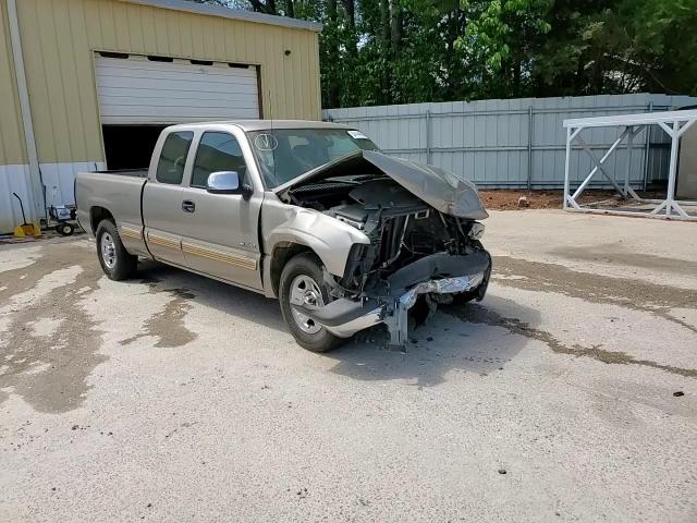 2001 Chevrolet Silverado C1500 VIN: 2GCEC19T011306640 Lot: 54144995