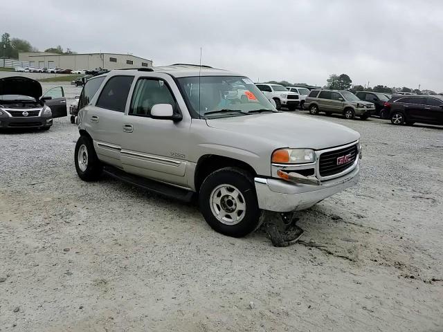 2004 GMC Yukon VIN: 1GKEC13V04R318555 Lot: 51705705