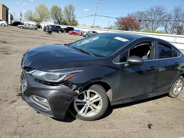 2017 Chevrolet Cruze Lt VIN: 1G1BE5SM8H7151767 Lot: 52244335