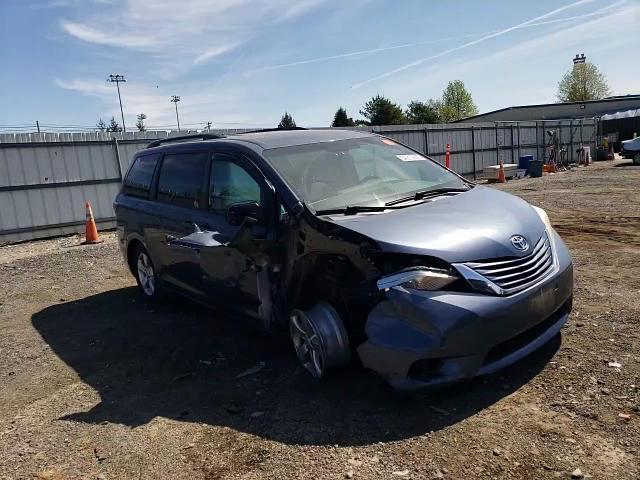 2016 Toyota Sienna Le VIN: 5TDKK3DC4GS721552 Lot: 54217865