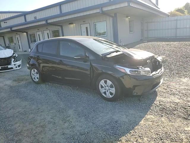 2017 Kia Forte Lx VIN: KNAFK5A82H5705884 Lot: 52519195