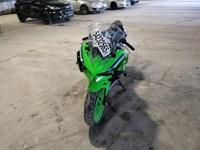 2024 Kawasaki Ex500 A VIN: ML5EXGJ11RDA10296 Lot: 54232565