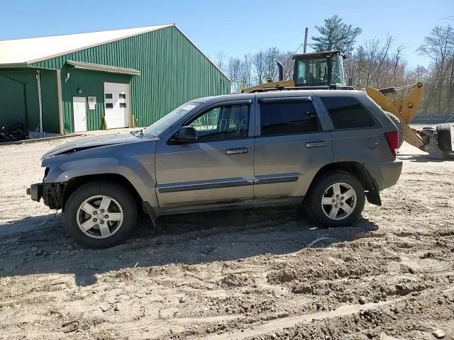 2007 Jeep Grand Cherokee Laredo VIN: 1J8GR48K67C652303 Lot: 54747305