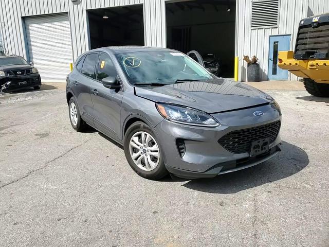 2022 Ford Escape S VIN: 1FMCU0F68NUB52603 Lot: 53240815
