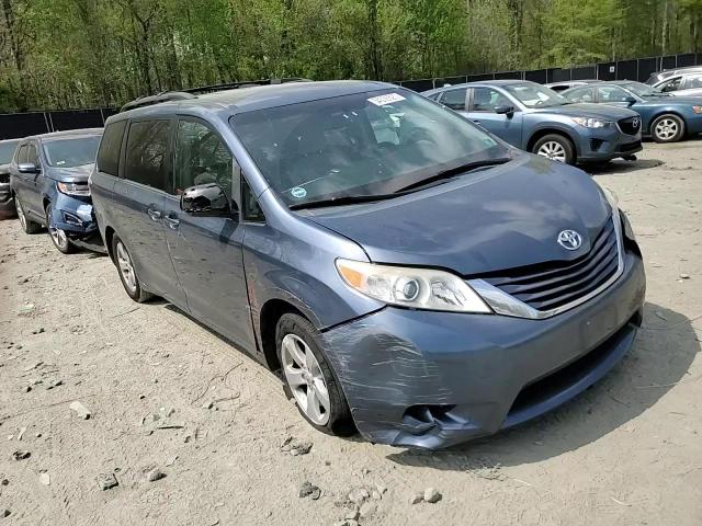 2015 Toyota Sienna Le VIN: 5TDKK3DC4FS555435 Lot: 54055525