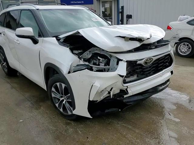 2021 Toyota Highlander Xle VIN: 5TDHZRBH0MS124160 Lot: 51409285
