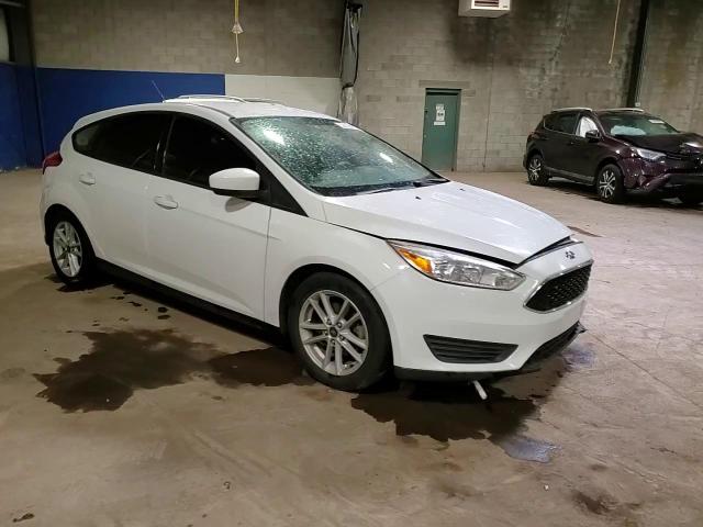2018 Ford Focus Se VIN: 1FADP3K24JL208935 Lot: 53633965