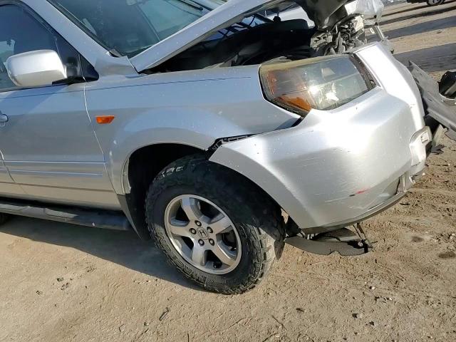 2006 Honda Pilot Ex VIN: 5FNYF28576B050532 Lot: 53135005