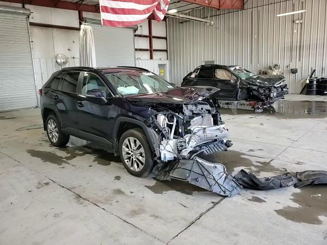 2021 Toyota Rav4 Xle Premium VIN: 2T3A1RFV3MC142192 Lot: 54993965