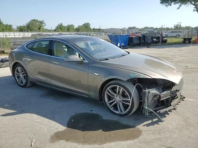 2015 Tesla Model S 85D VIN: 5YJSA1H25FF087146 Lot: 52639635