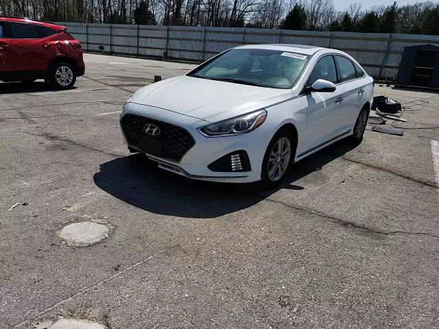2018 Hyundai Sonata Sport VIN: 5NPE34AF4JH680951 Lot: 52204465