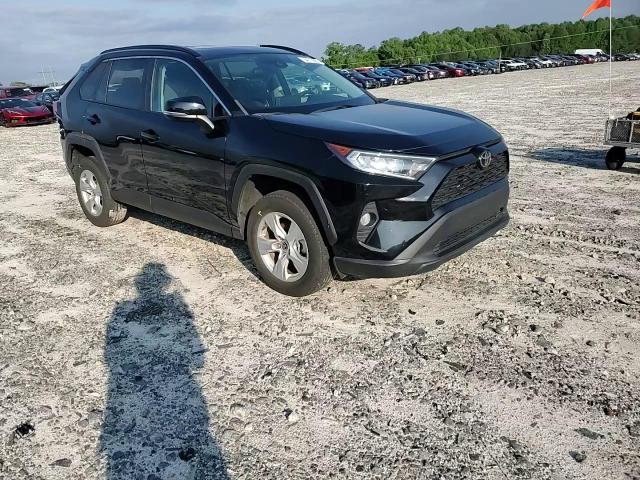 2021 Toyota Rav4 Xle VIN: 2T3W1RFV9MC145863 Lot: 54713655