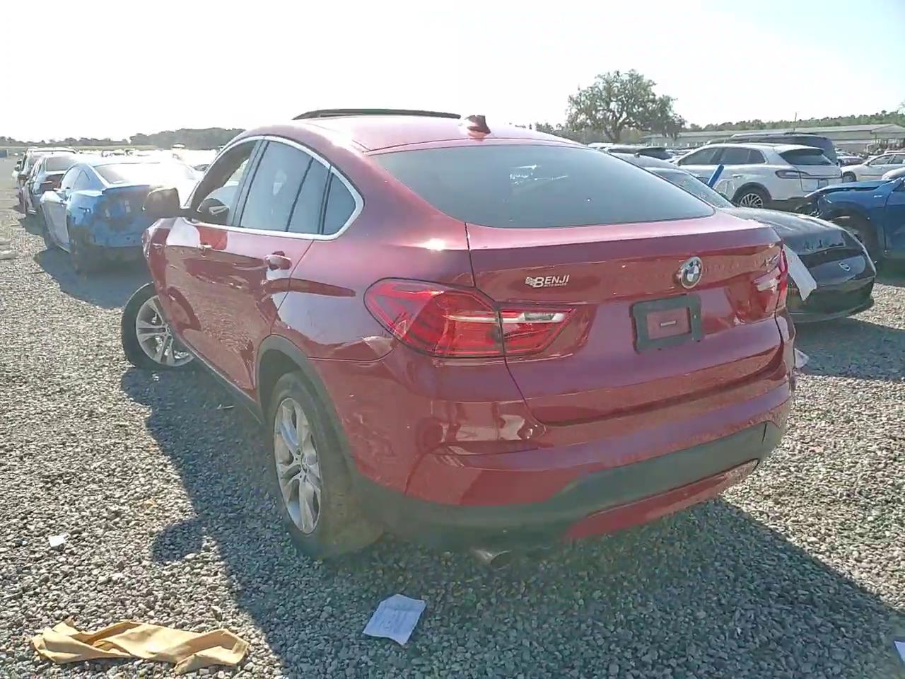 Фото: 5UXXW3C34H0T79096