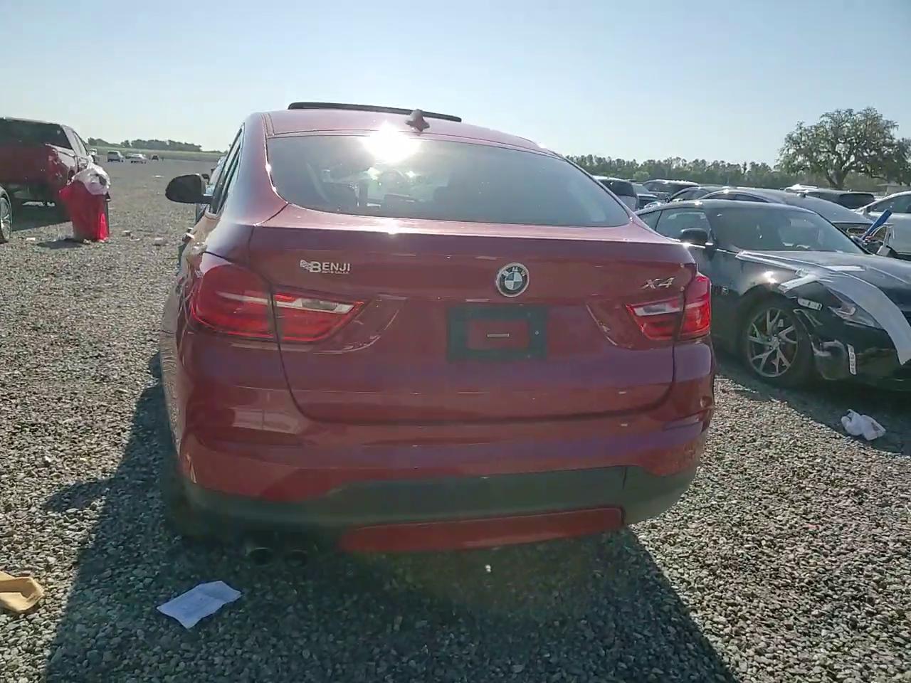 Фото: 5UXXW3C34H0T79096