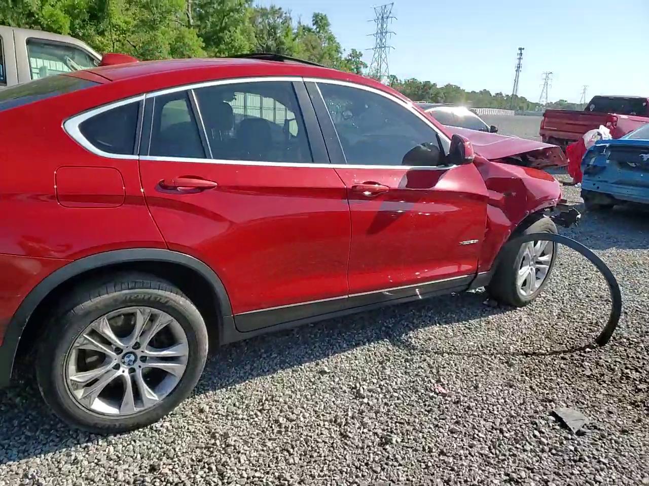 Фото: 5UXXW3C34H0T79096