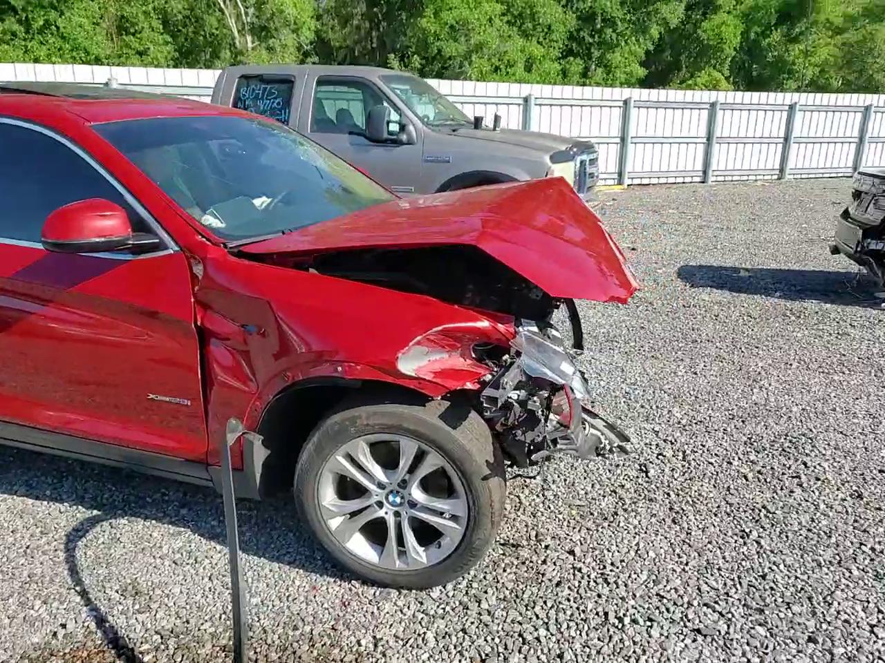 Фото: 5UXXW3C34H0T79096